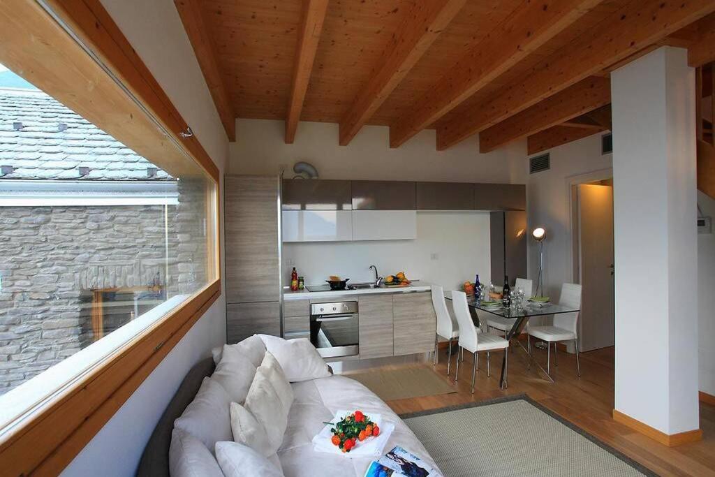 Lavanda House - Breathtaking View - Bellano Exterior photo